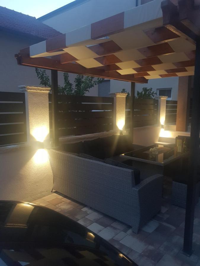 Shine Apartment زادار المظهر الخارجي الصورة